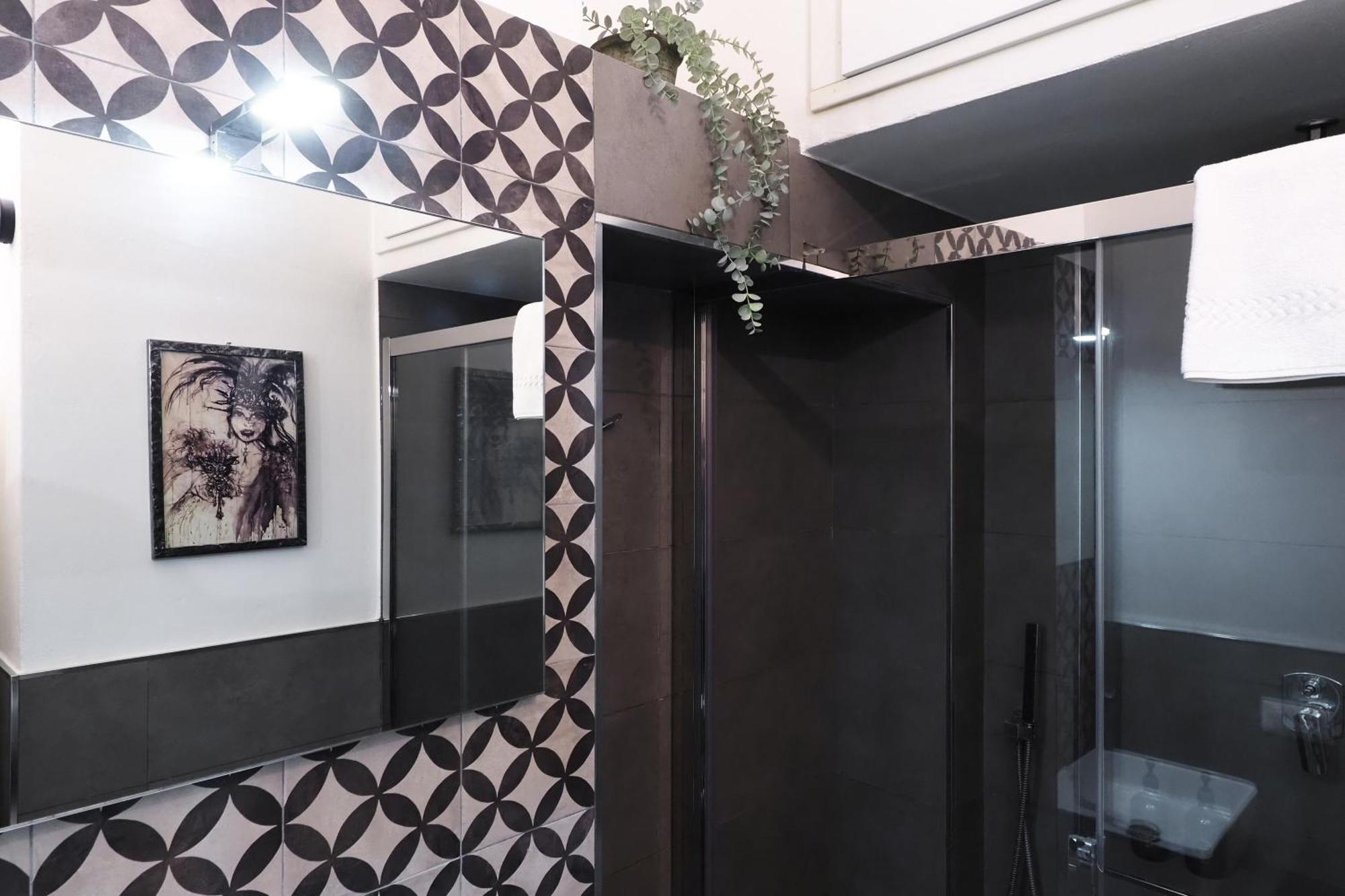 Appartement Primopiano - Ugo Bassi à Milan Extérieur photo